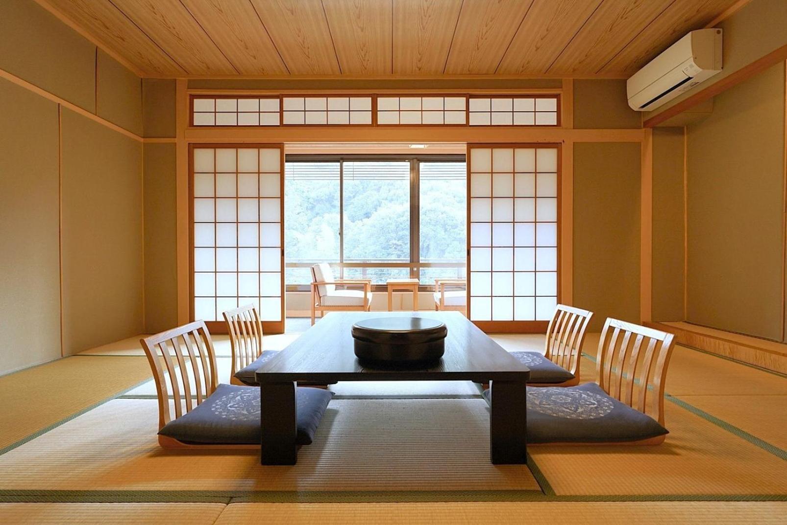 Yumoto Kanko Hotel Saikyo Нагато Екстер'єр фото