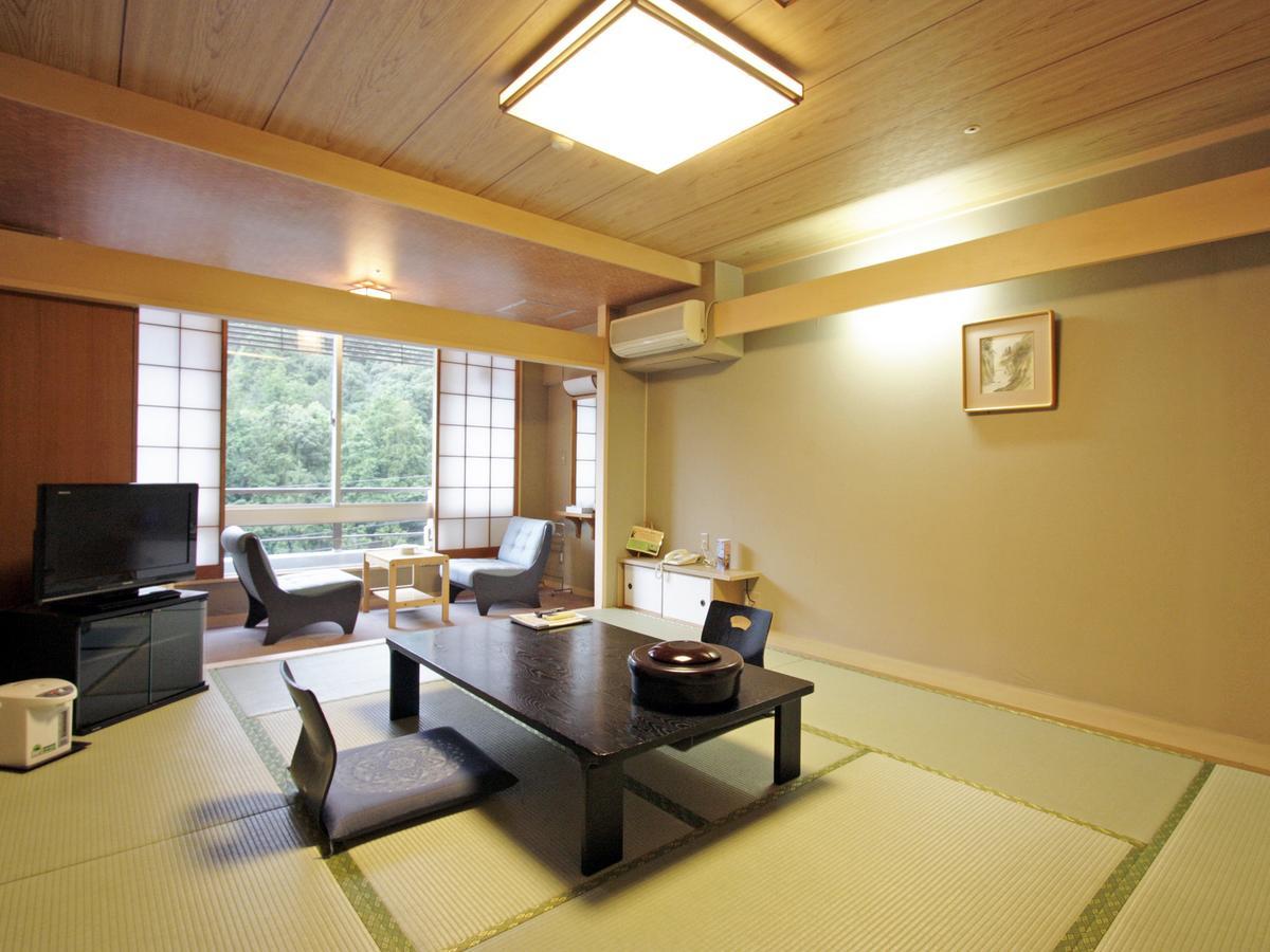 Yumoto Kanko Hotel Saikyo Нагато Екстер'єр фото