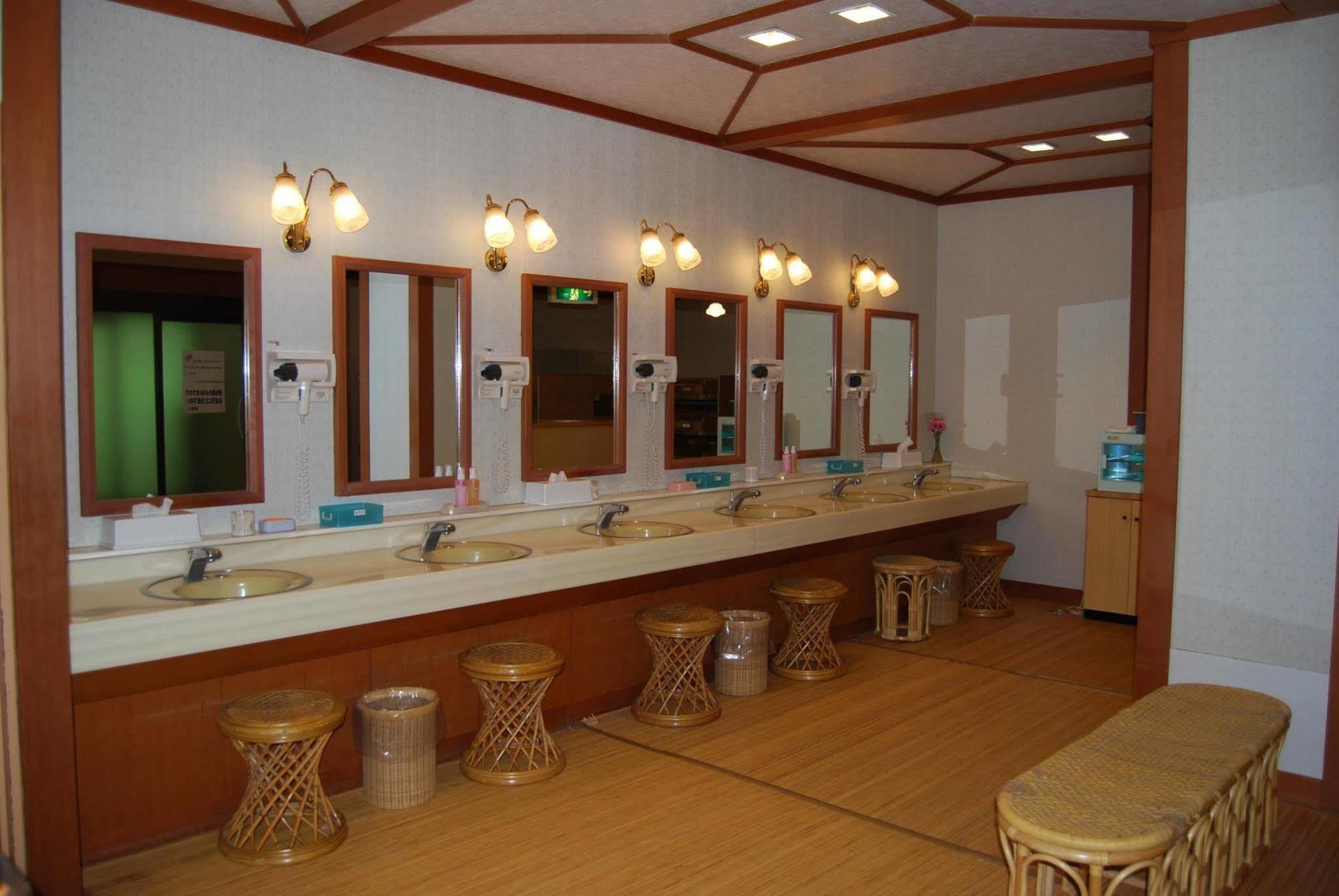 Yumoto Kanko Hotel Saikyo Нагато Екстер'єр фото
